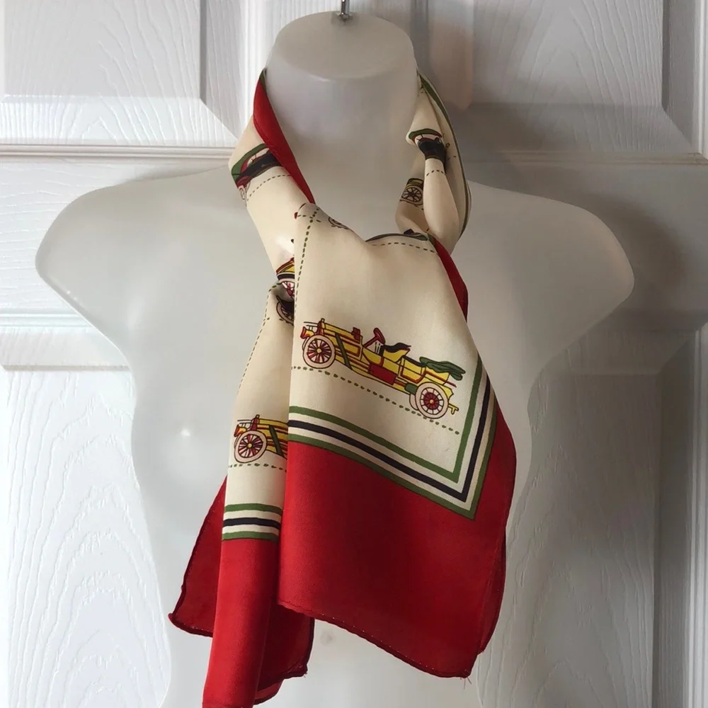 Chic Vintage Oblong Scarf Retro Cars Graphic, Red border